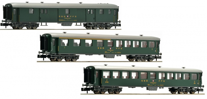 Set of 3 express train cars<br /><a href='images/pictures/Fleischmann/Fleischmann-881813.jpg' target='_blank'>Full size image</a>